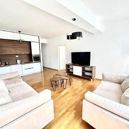 High-End Spacious Apartment Next To City Mall Scopia Exterior foto