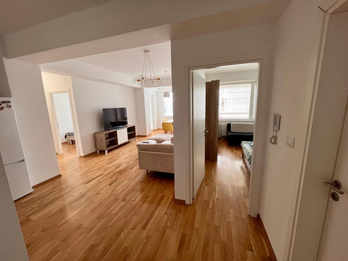 High-End Spacious Apartment Next To City Mall Scopia Exterior foto