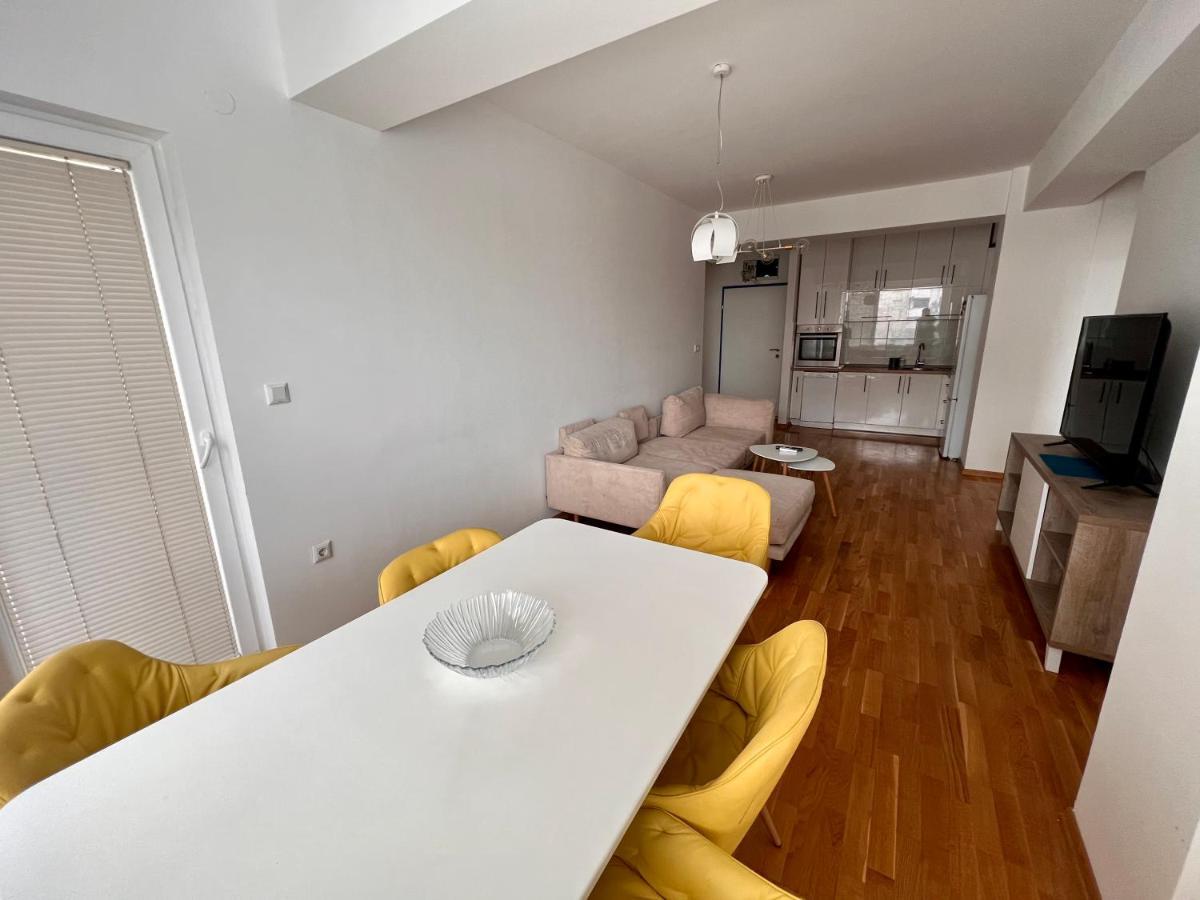 High-End Spacious Apartment Next To City Mall Scopia Exterior foto