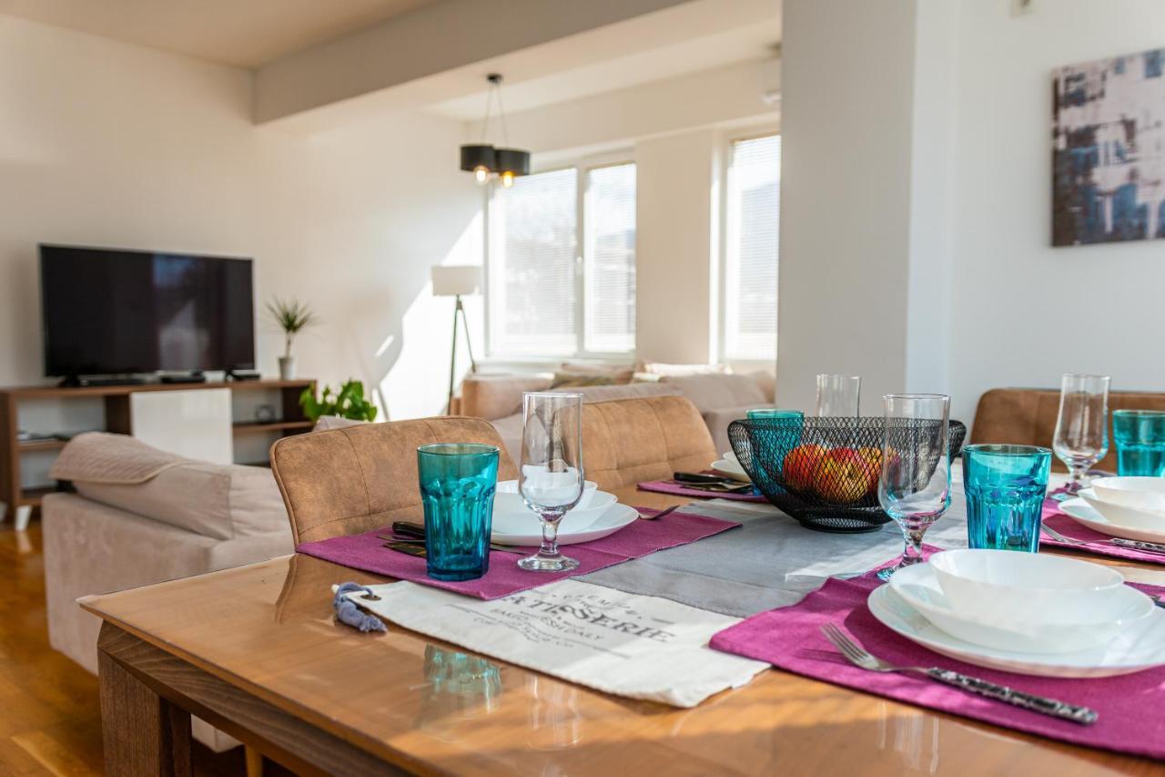 High-End Spacious Apartment Next To City Mall Scopia Exterior foto