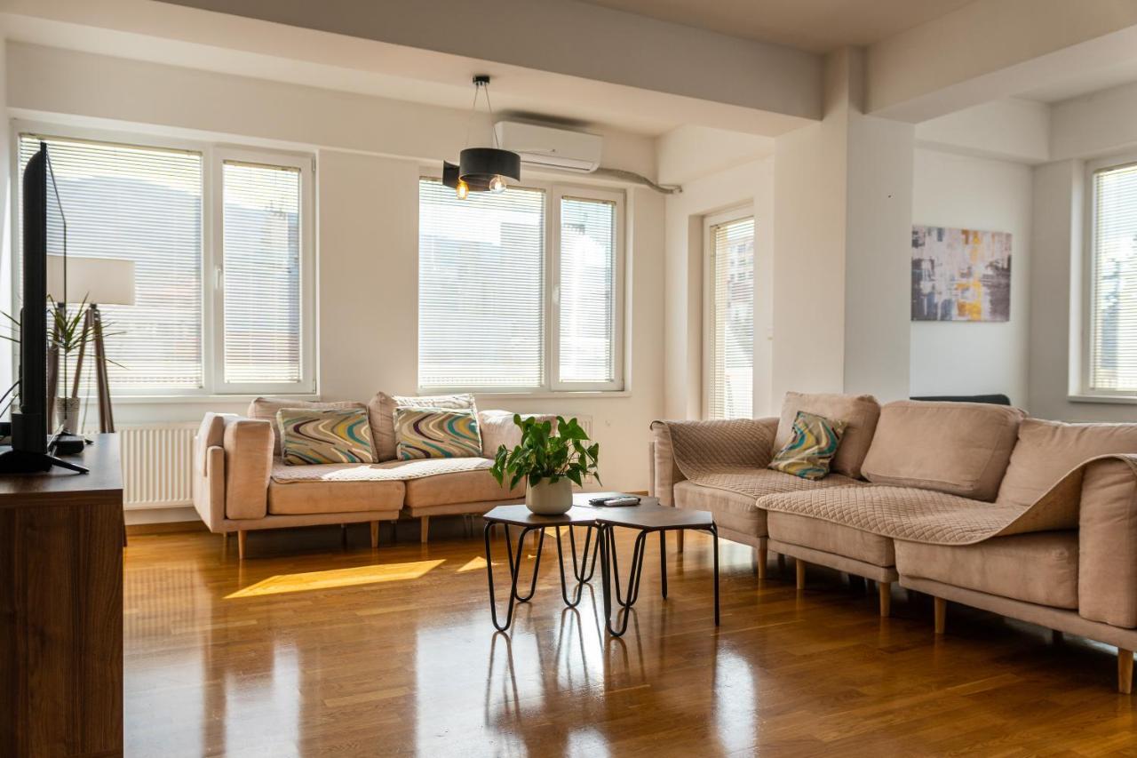 High-End Spacious Apartment Next To City Mall Scopia Exterior foto