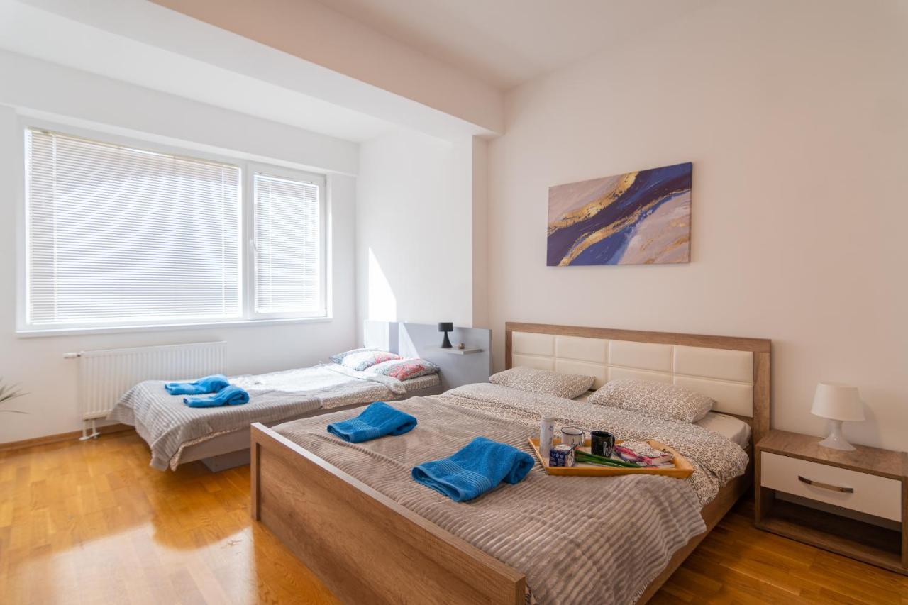 High-End Spacious Apartment Next To City Mall Scopia Exterior foto